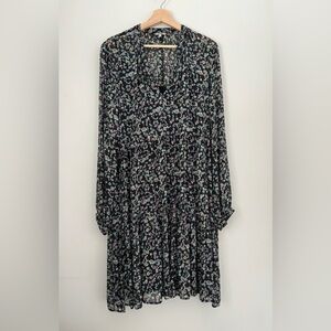 MbyM Floral Tiered Long-Sleeve Boho Chic Flowy Dress - Medium